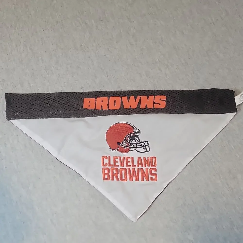 Cleveland Browns Reversible Polyester Dog Bandana/Scarf, Black White Orange M